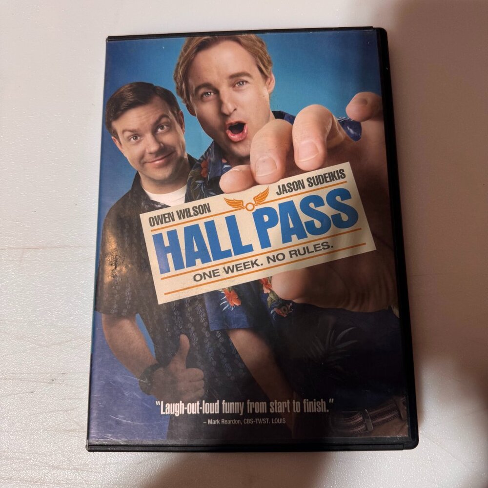 Hall Pass [DVD] Disc Tested, Working - Picture 2 of 4